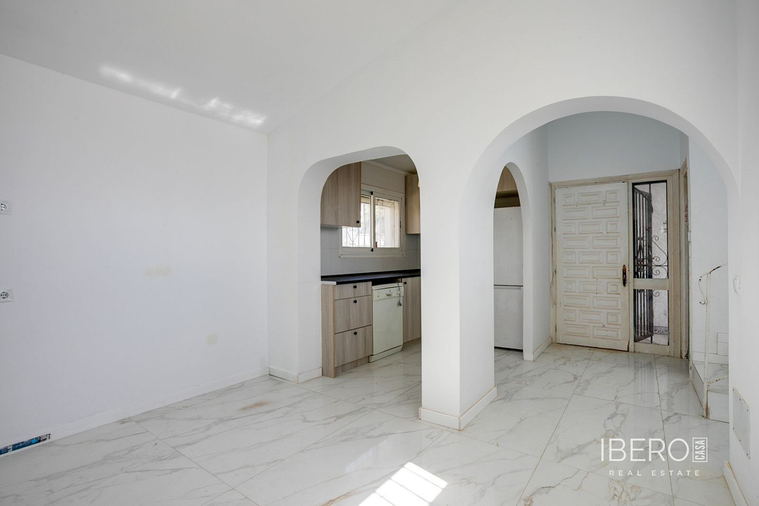 Casa 4+kk – Estepona, Barriada Islas Canarias - Vista 5