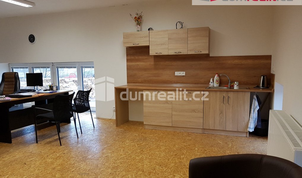 Prodej výrobních prostor 4 252 m², Kaplice – náhled fotky 24