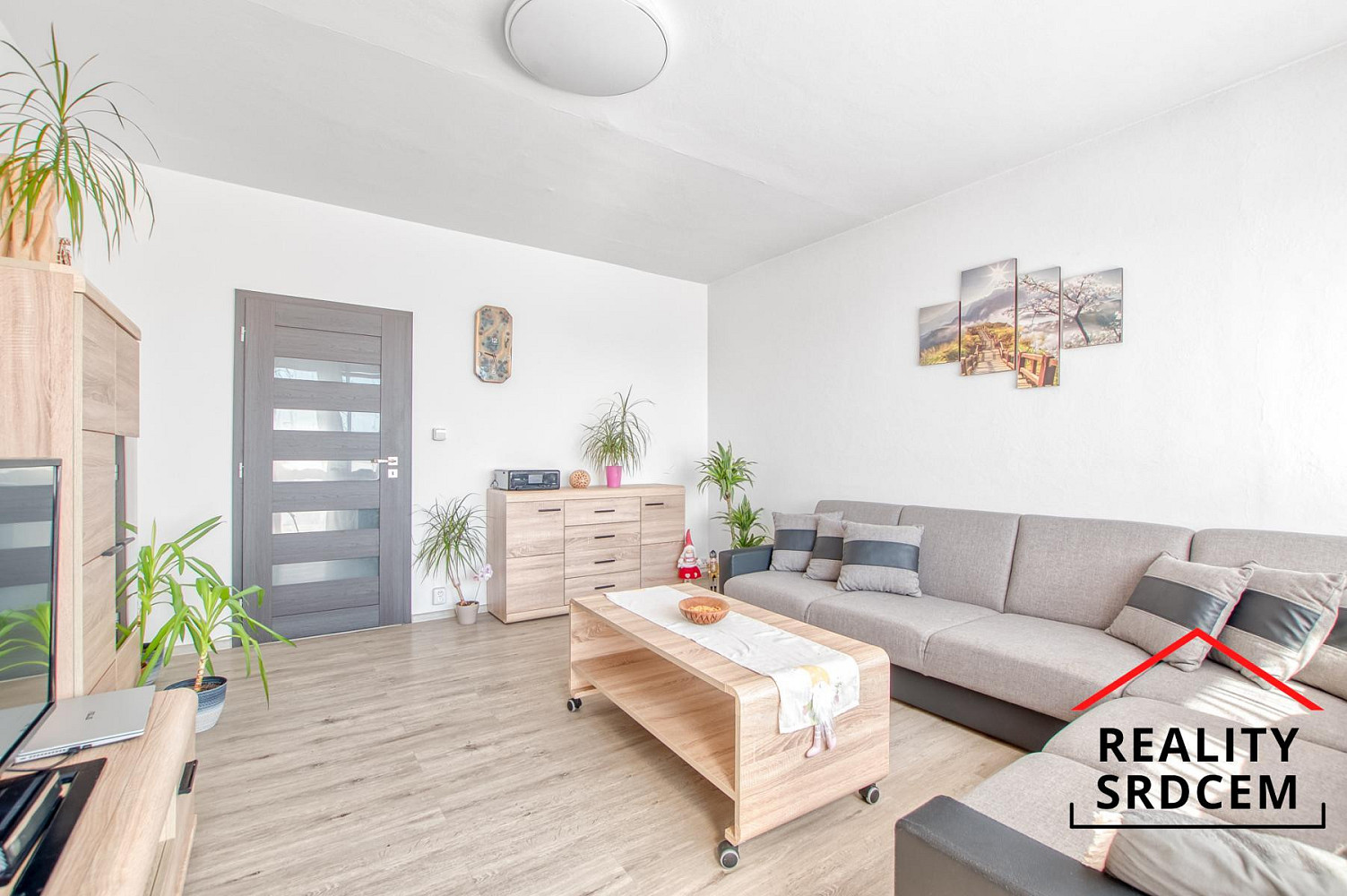 Prodej bytu 4+1 74 m² – fotografie 3