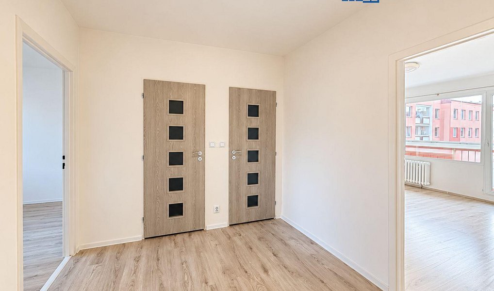 Prodej bytu 3+1 74 m², Teplice – náhled fotky 9