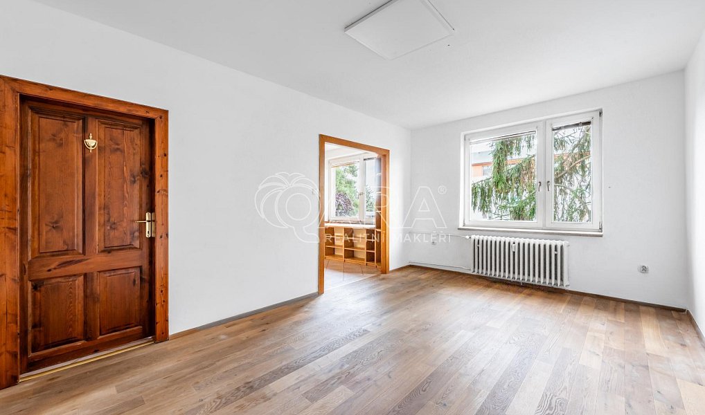 Pronájem bytu 3+1 74 m², Roztoky – náhled fotky 3