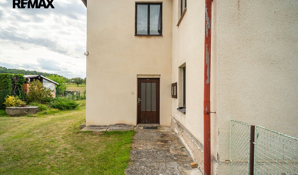 Prodej domu 120 m² s pozemkem 870 m², Brloh – náhled fotky 41