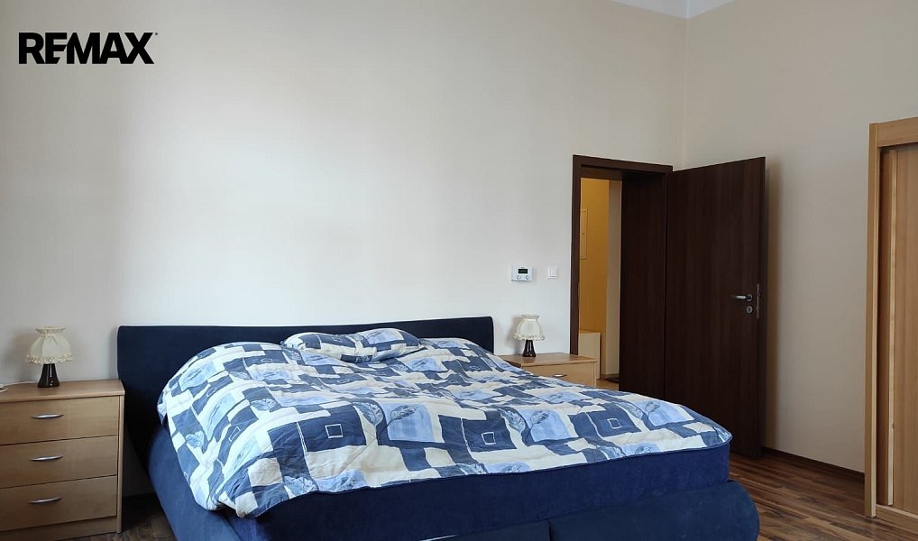 Prodej bytu 3+1 85 m², Karlovy Vary – náhled fotky 7
