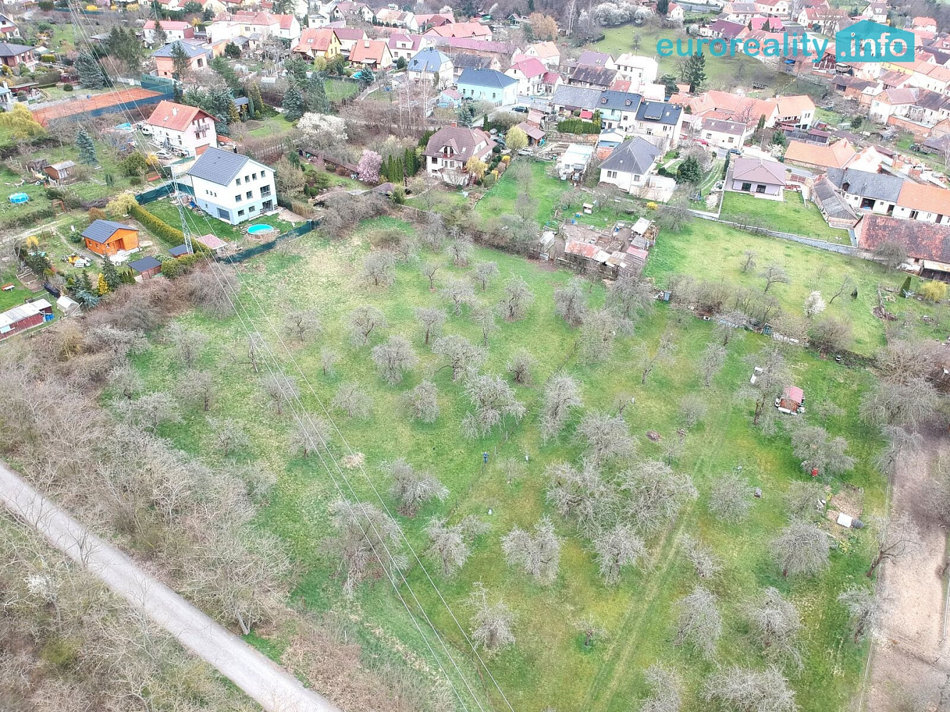 Prodej stavebního pozemku 747 m² - Widok 5