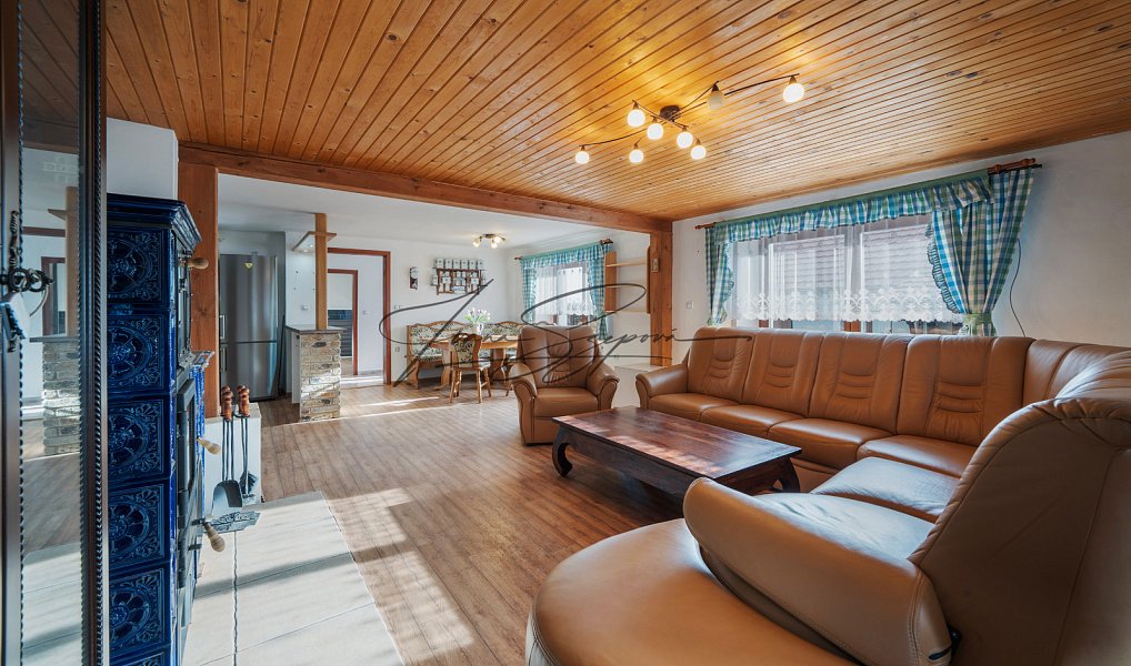 Prodej ubytovacího objektu 208 m², Dráchov – náhled fotky 31