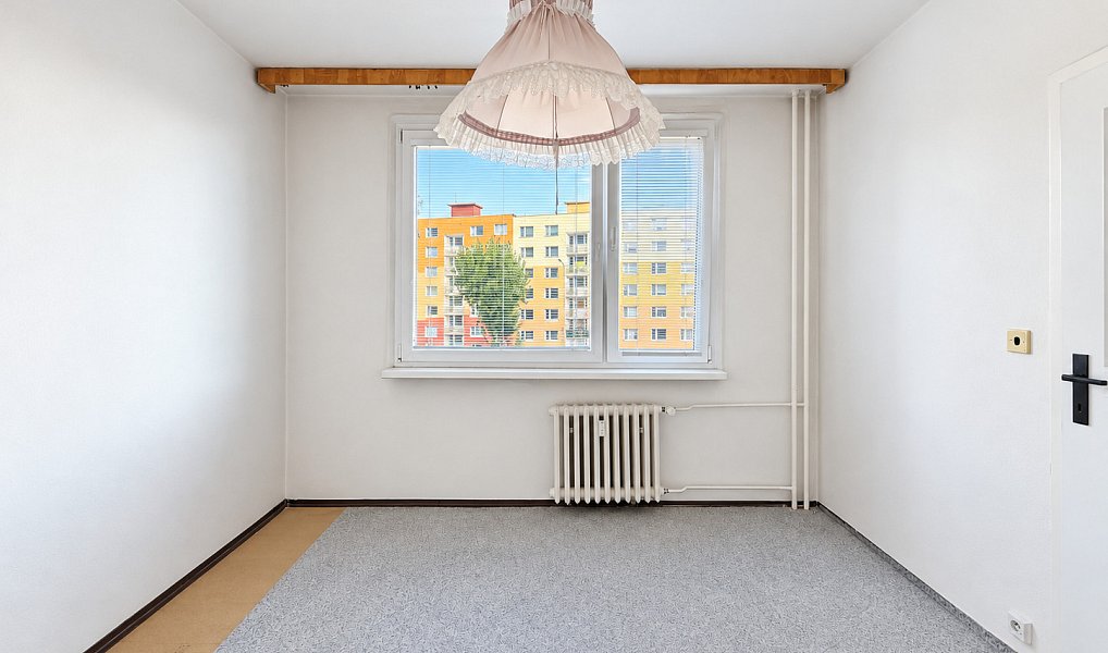 Prodej bytu 3+1 76 m², Jirkov – náhled fotky 10