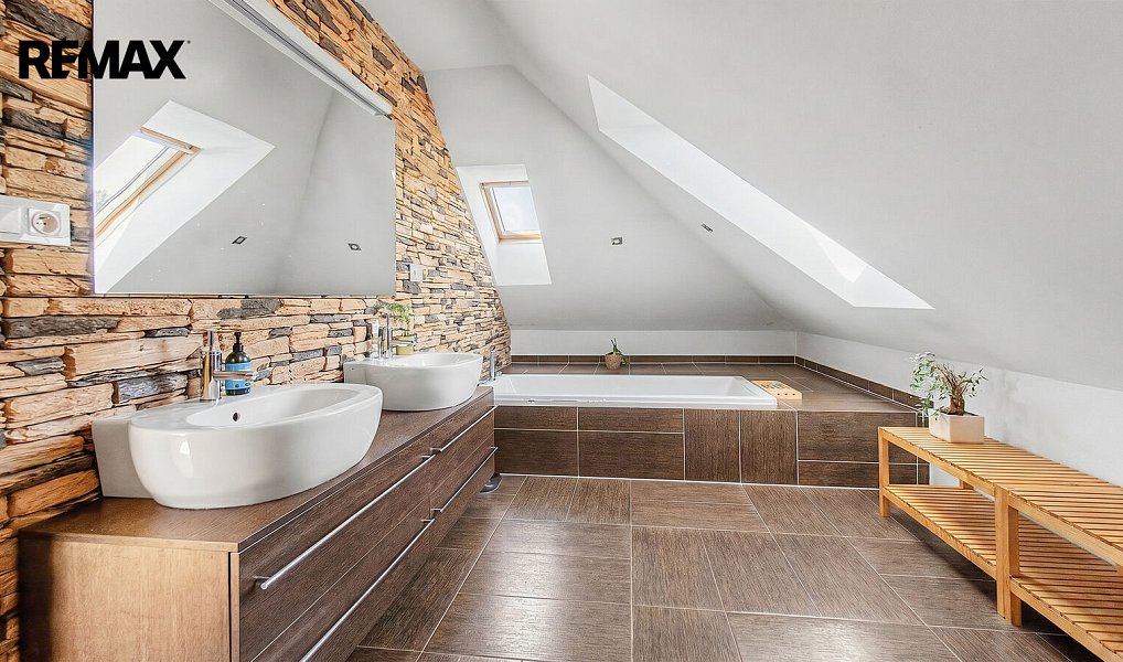 Prodej domu 181 m² s pozemkem 731 m², Praha – náhled fotky 9