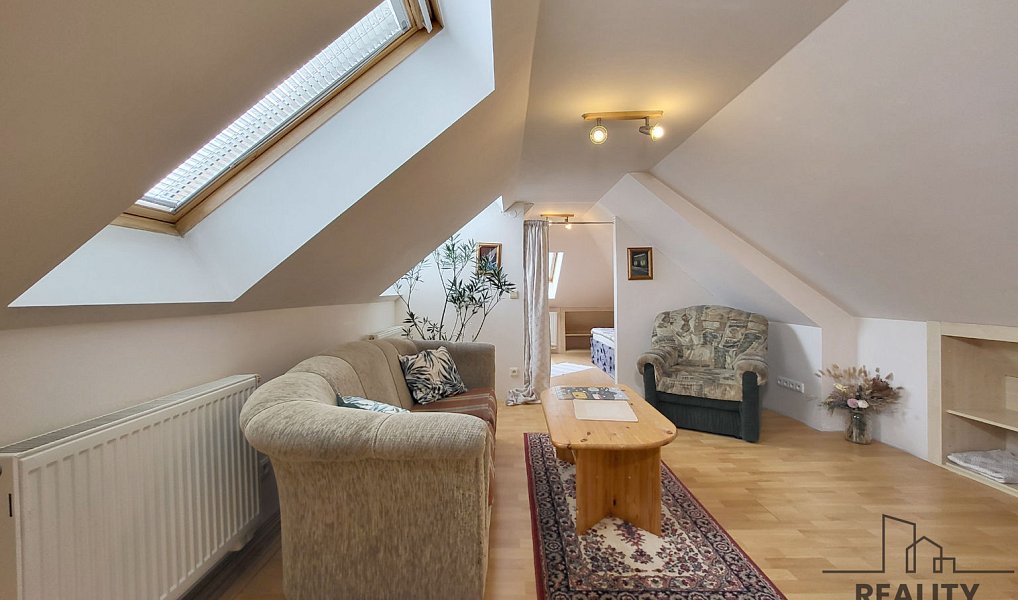 Pronájem domu 145 m² s pozemkem 111 m², Znojmo – náhled fotky 5