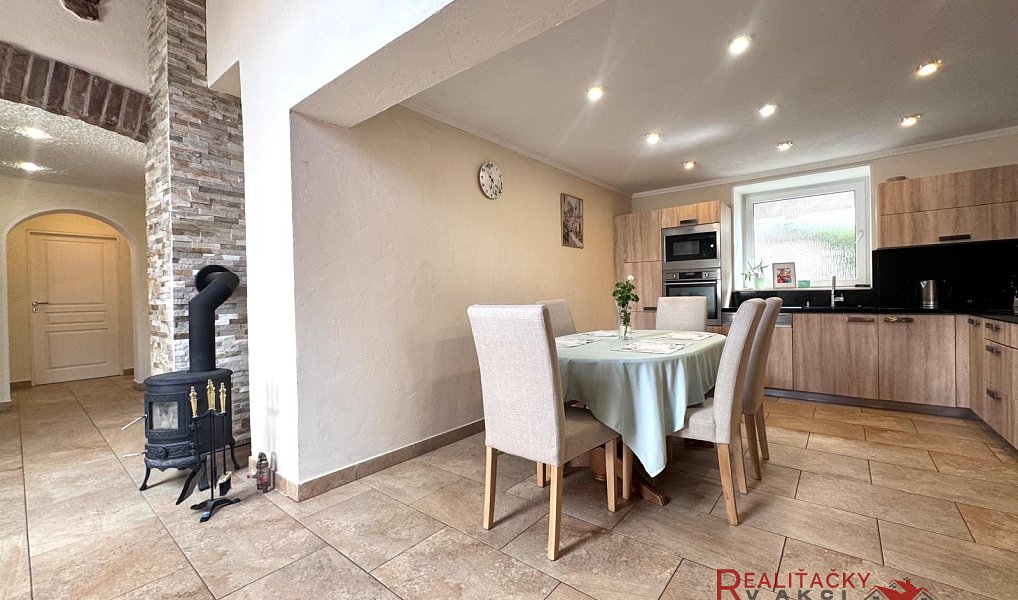 Prodej domu 152 m² s pozemkem 223 m², Zaječí – náhled fotky 12