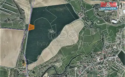 Prodej pole 1 366 m², Vrčeň, okres Plzeň-Jih