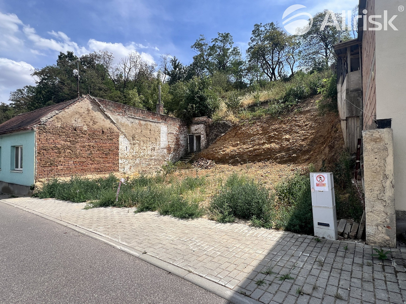 Prodej stavebního pozemku 423 m²