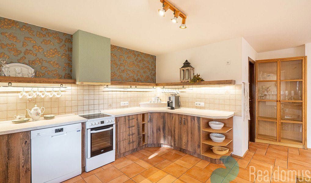 Prodej domu 267 m² s pozemkem 1 528 m², Kestřany – náhled fotky 7
