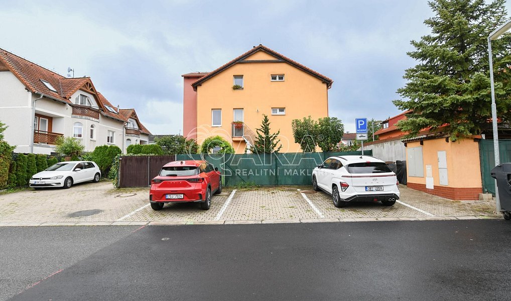 Prodej bytu 3+kk 77 m², Nupaky – náhled fotky 29