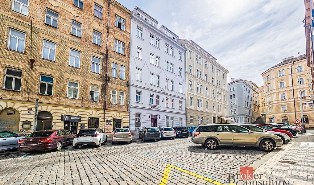 Prodej bytu 3+kk 68 m², Praha – náhled fotky 2