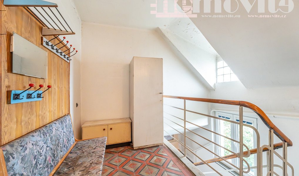 Prodej domu 153 m² s pozemkem 961 m², Týnec nad Labem – náhled fotky 18