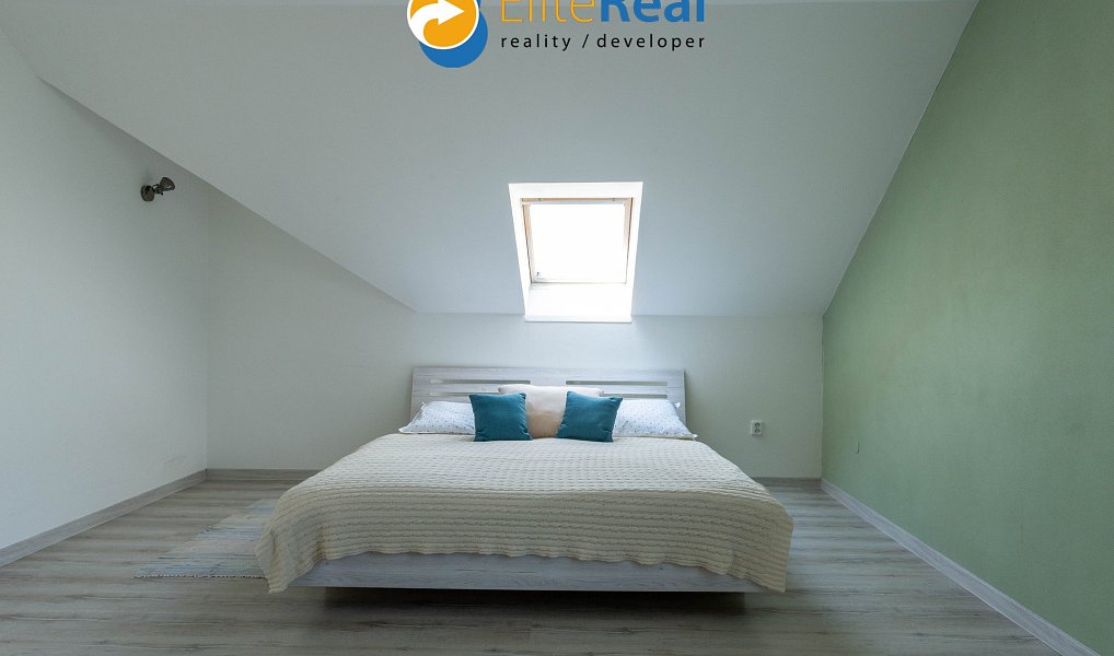 Prodej domu 344 m² s pozemkem 2 194 m², Příkazy – náhled fotky 21