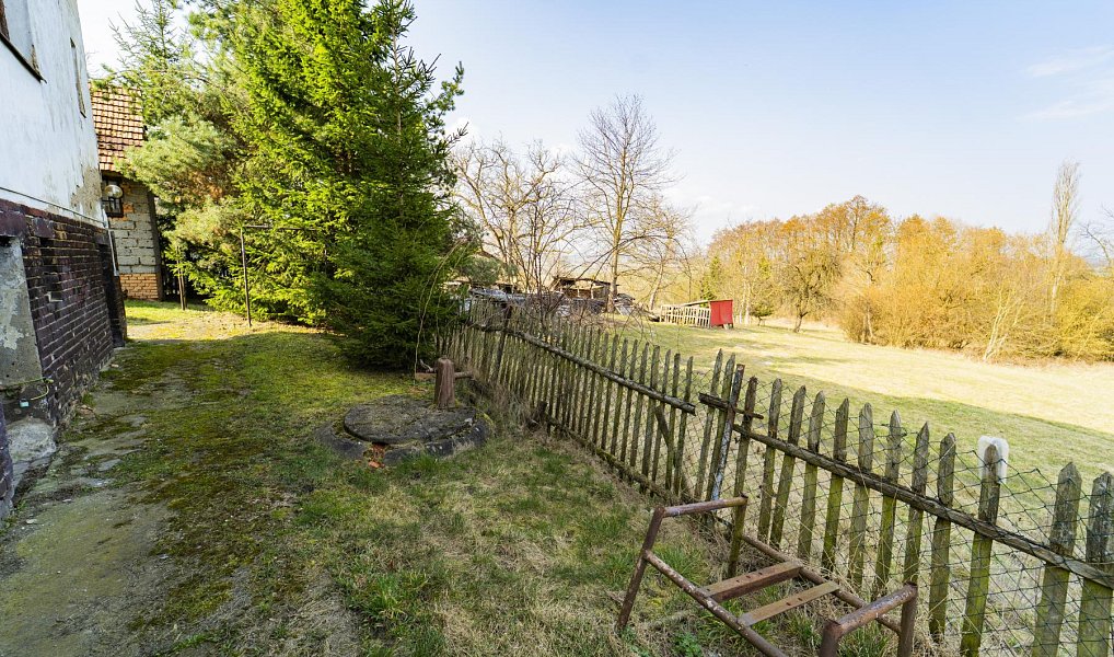 Prodej domu 140 m² s pozemkem 1 086 m², Lhotky – náhled fotky 24