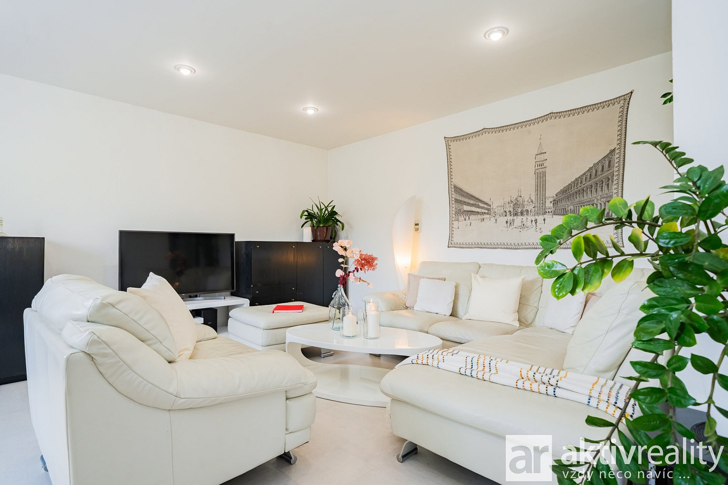 Prodej domu 150 m² s pozemkem 598 m² – pohled 4