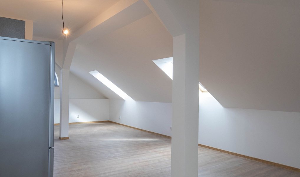 Pronájem bytu 1+kk 63 m², Říčany – náhled fotky 8