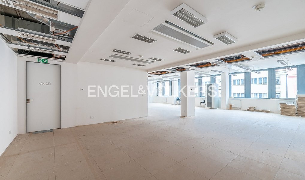 Pronájem kanceláře 208 m², Praha – náhled fotky 5