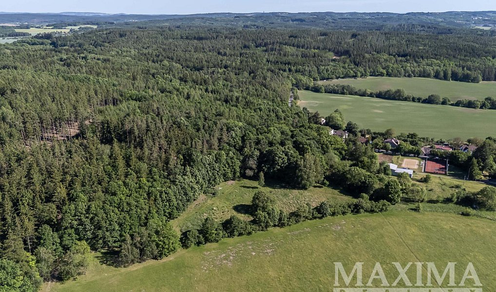 Prodej stavebního pozemku 4 612 m², Hluboš – náhled fotky 14
