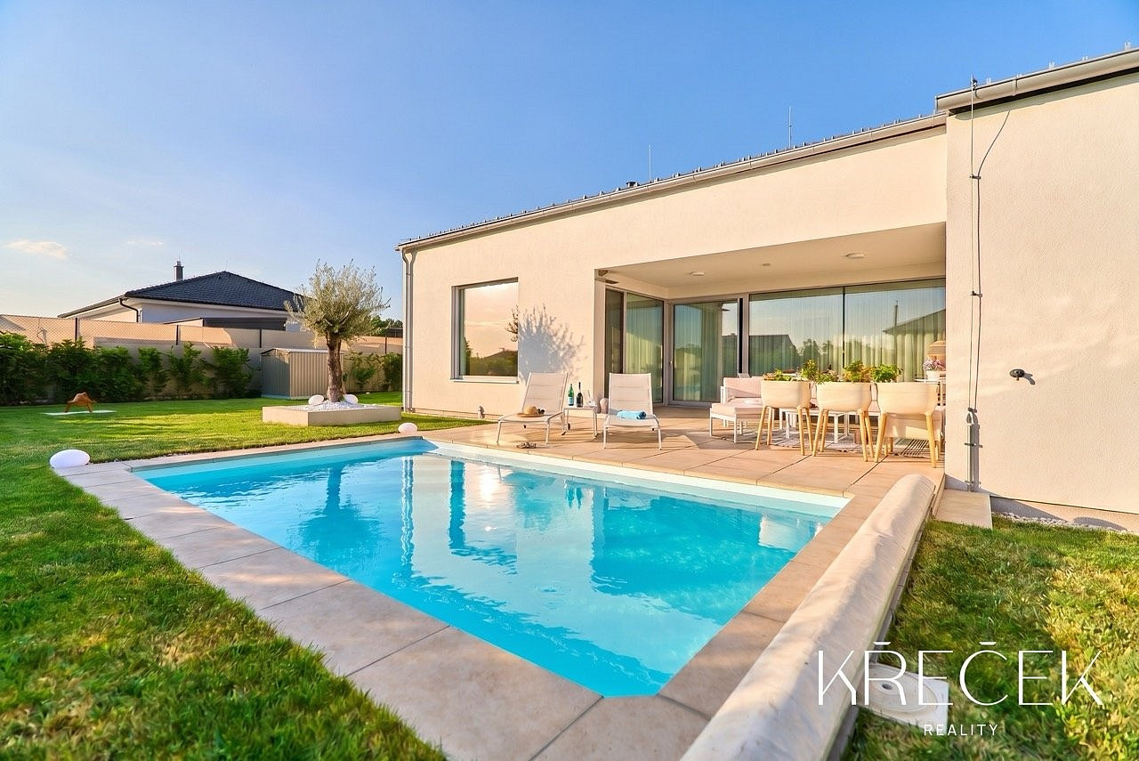 Prodej domu 145 m² s pozemkem 820 m²