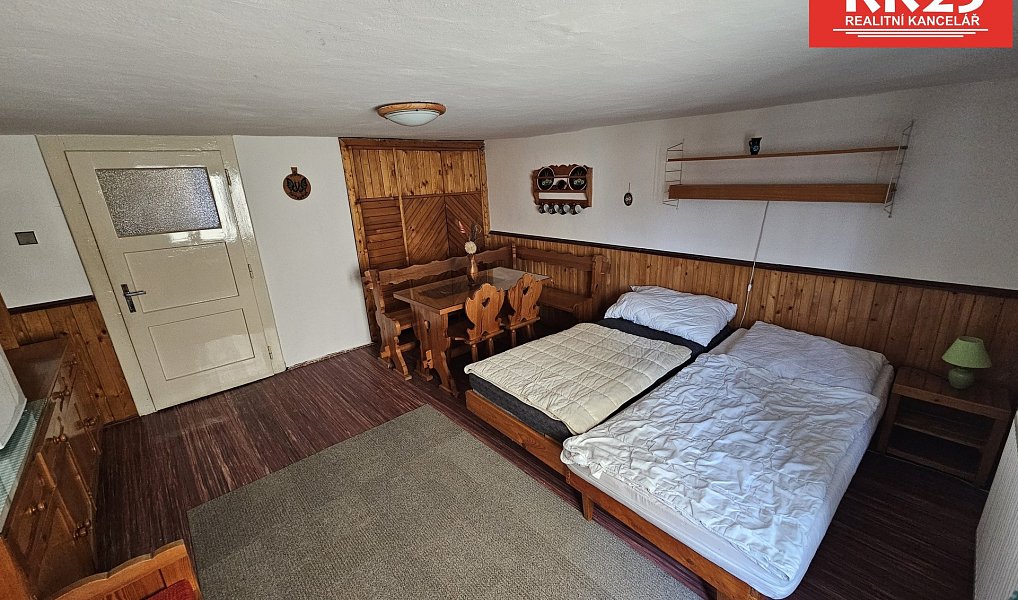 Prodej domu 180 m² s pozemkem 1 573 m², Prameny – náhled fotky 9
