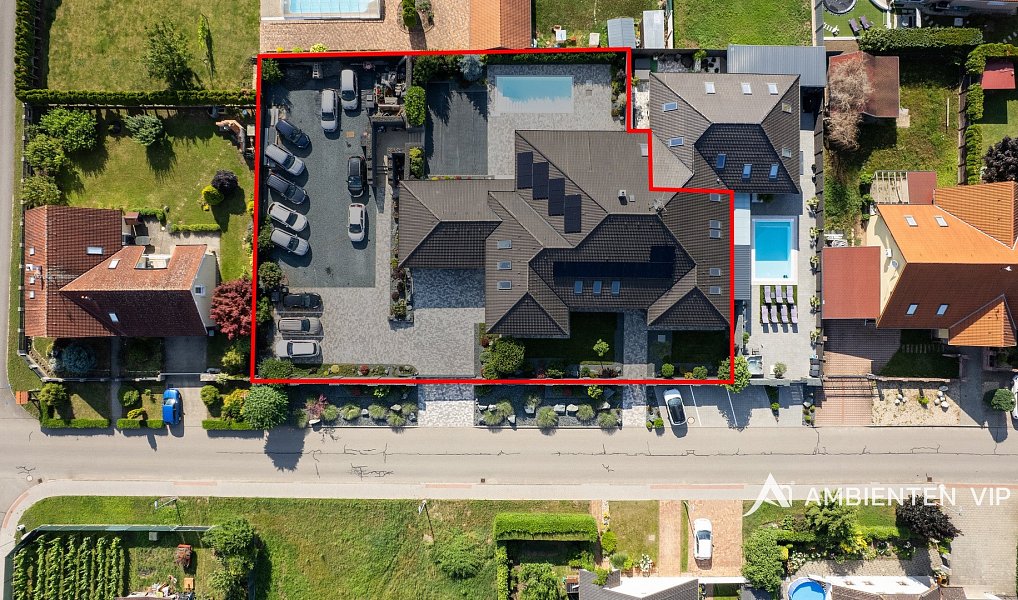 Prodej domu 641 m² s pozemkem 1 564 m², Šanov – náhled fotky 2