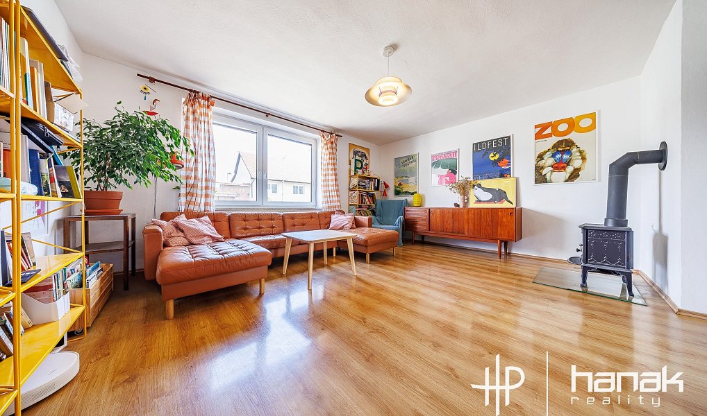 Prodej domu 243 m² s pozemkem 939 m², Hradčany-Kobeřice – náhled fotky 9