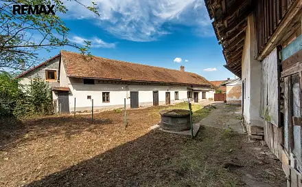 Prodej domu 415 m² s pozemkem 2 446 m², Kojice, okres Pardubice