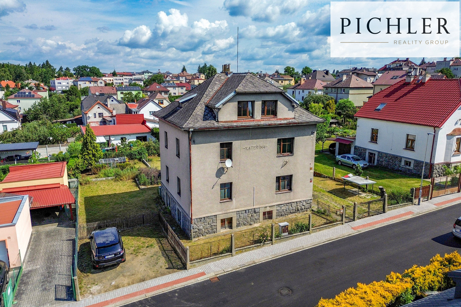Prodej domu 325 m² s pozemkem 950 m²