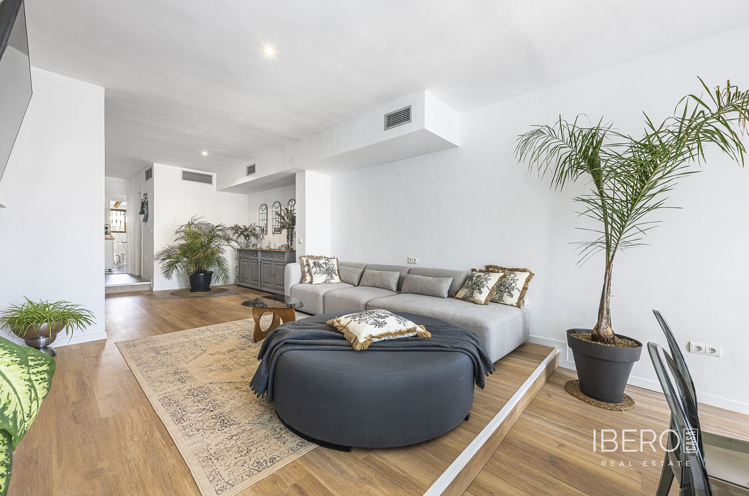 Casa 4+kk – Bel Air - Vista 4
