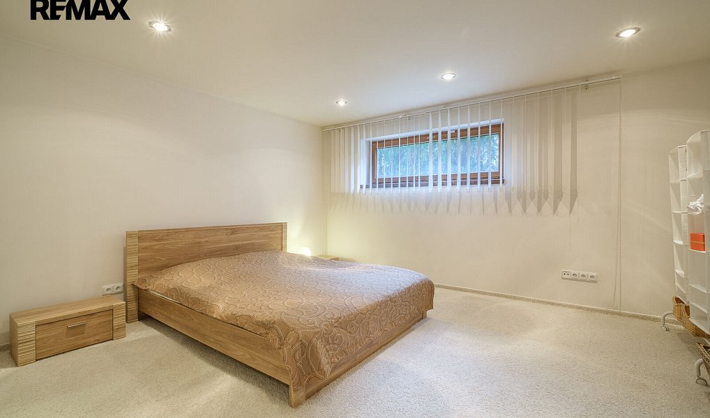 Prodej domu 205 m² s pozemkem 634 m², Smolnice – náhled fotky 17