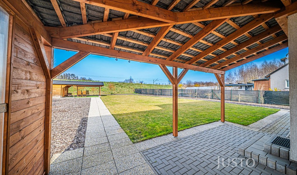 Prodej domu 117 m² s pozemkem 1 389 m², Blešno – náhled fotky 36