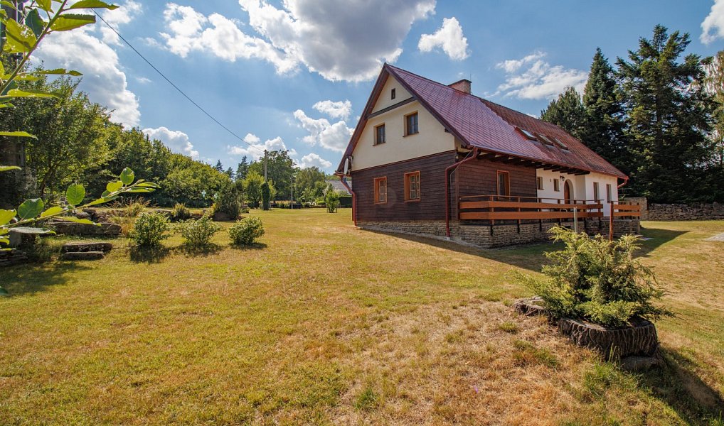 Prodej chaty/chalupy 152 m² s pozemkem 4 929 m², Kolinec – náhled fotky 44