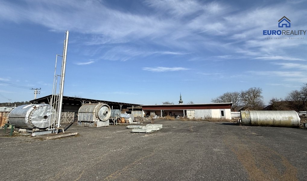 Prodej výrobních prostor 10 996 m², Erpužice – náhled fotky 7