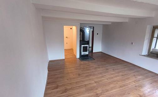 Prodej domu 70 m² s pozemkem 472 m², Lesní, Veltruby, okres Kolín