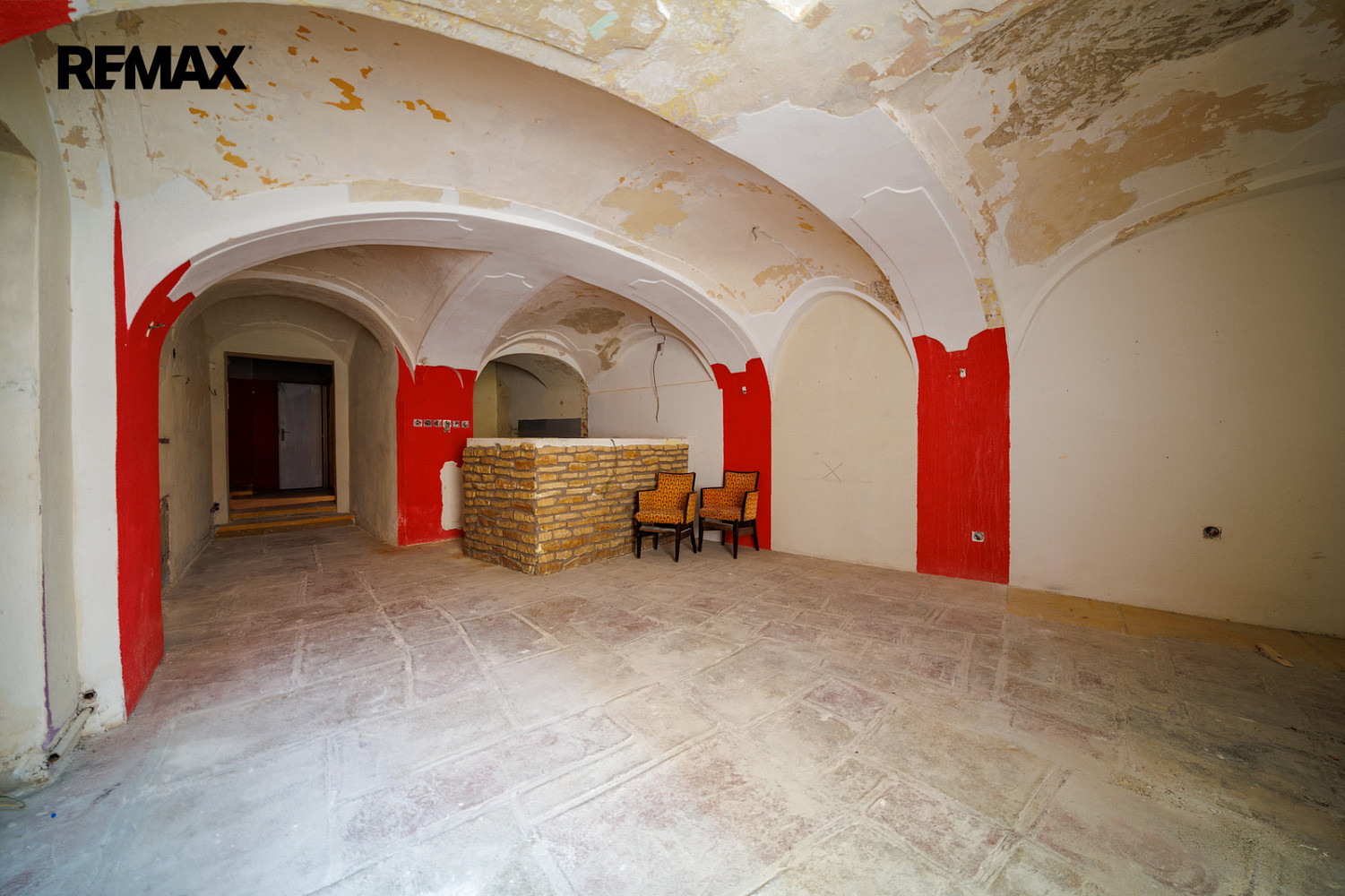 Prodej obchodních prostor 158 m²