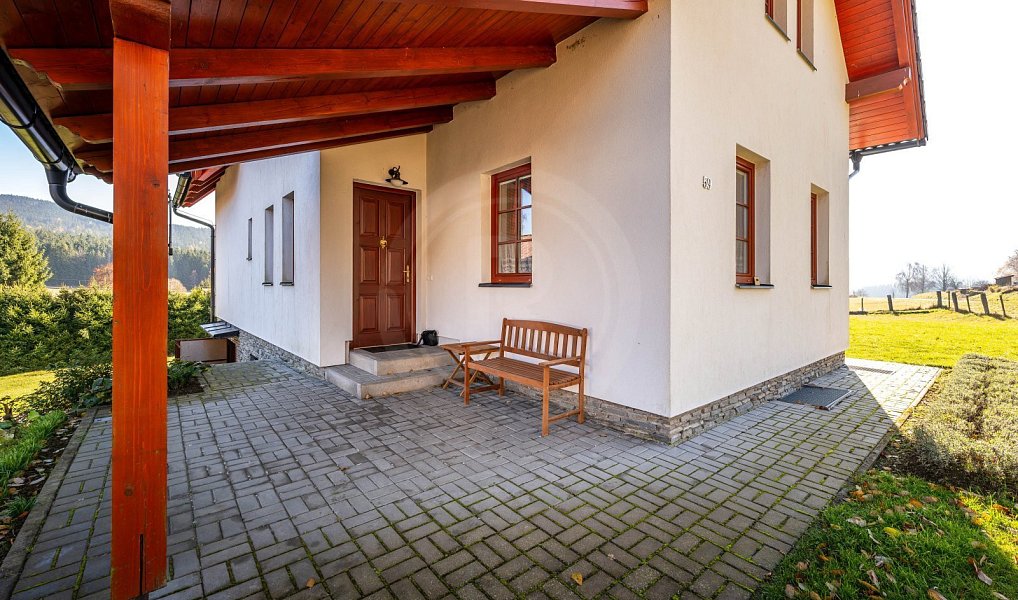 Prodej domu 230 m² s pozemkem 2 845 m², Horní Stropnice – náhled fotky 27