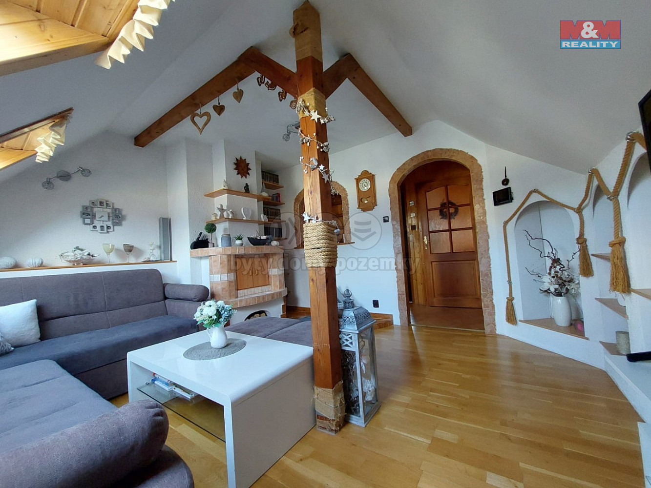 Prodej domu 270 m² s pozemkem 439 m²