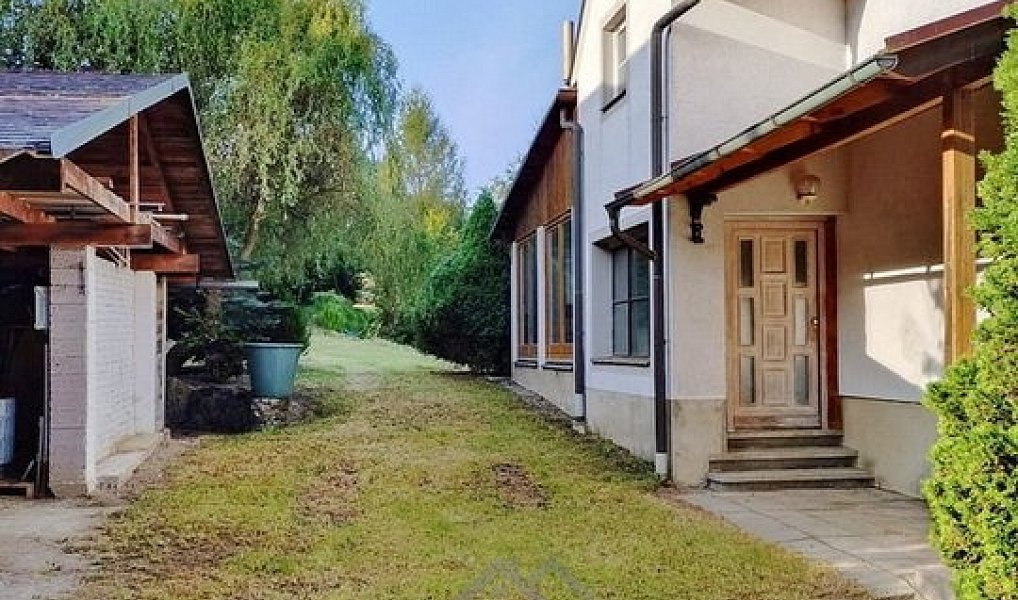 Prodej domu 186 m² s pozemkem 2 048 m², Kladno – náhled fotky 16