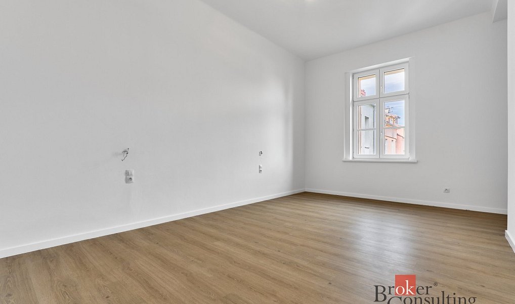 Prodej bytu 3+kk 90 m², Cheb – náhled fotky 9