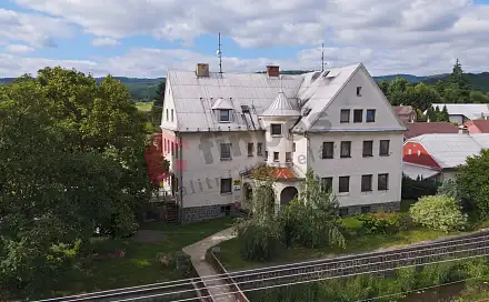 Prodej nájemního domu, činžáku 800 m², Jindřichov, okres Bruntál