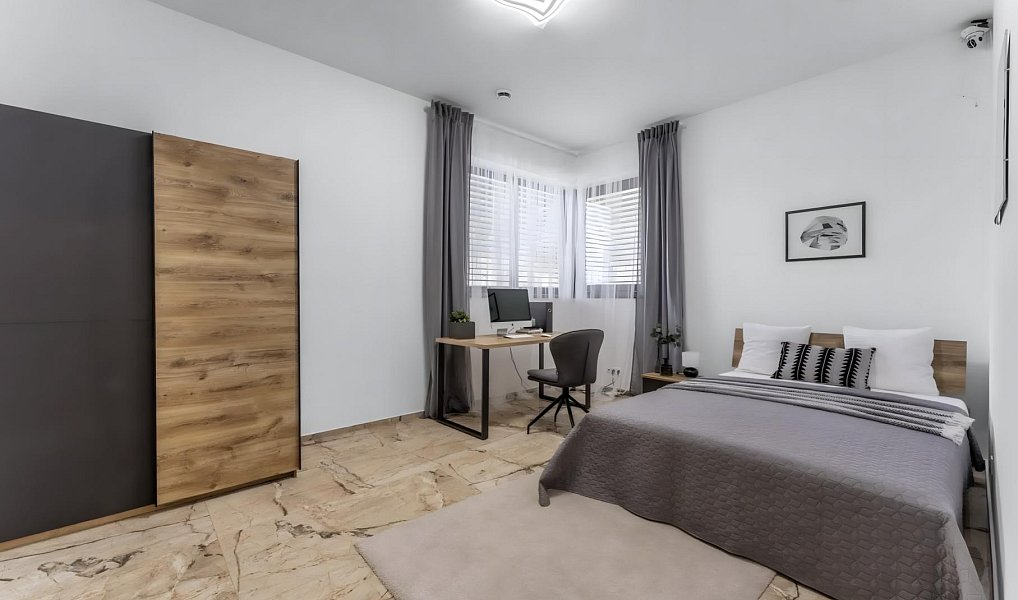 Prodej domu 290 m² s pozemkem 820 m², Praha – náhled fotky 14