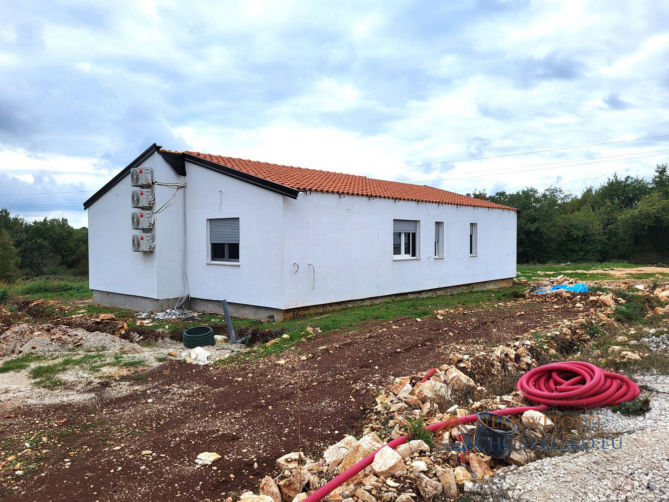Prodej domu 110 m² s pozemkem 962 m², Tinjan