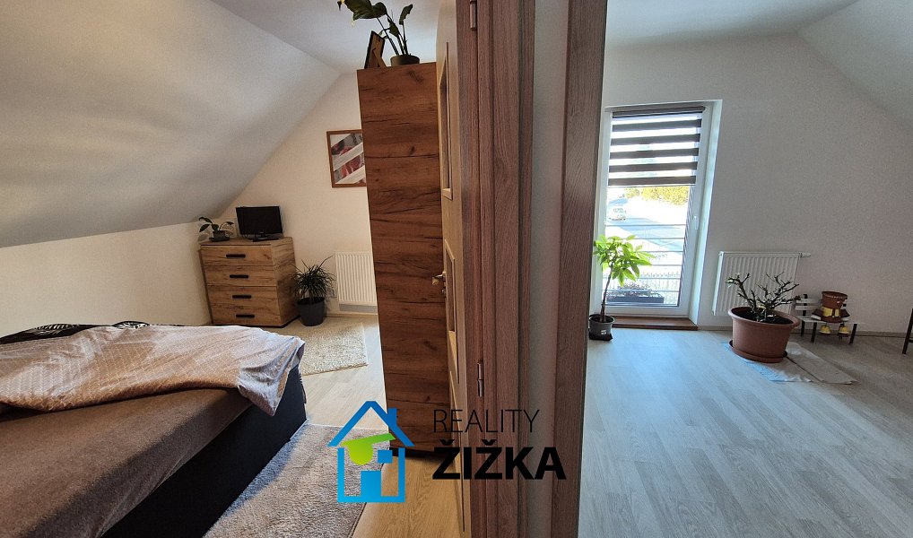 Prodej domu 106 m² s pozemkem 437 m², Sklené – náhled fotky 13
