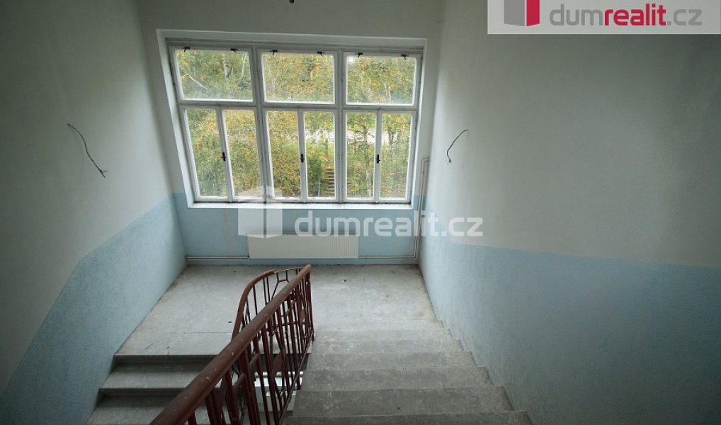 Prodej ubytovacího objektu 2 000 m², Aš – náhled fotky 9