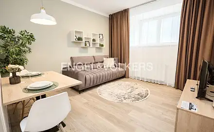 Prodej komerčního objektu (jiného typu) 48 m², Strakonická, Praha 5 - Smíchov
