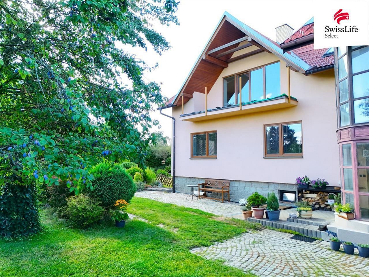 Prodej domu 320 m² s pozemkem 646 m² – fotografie 3