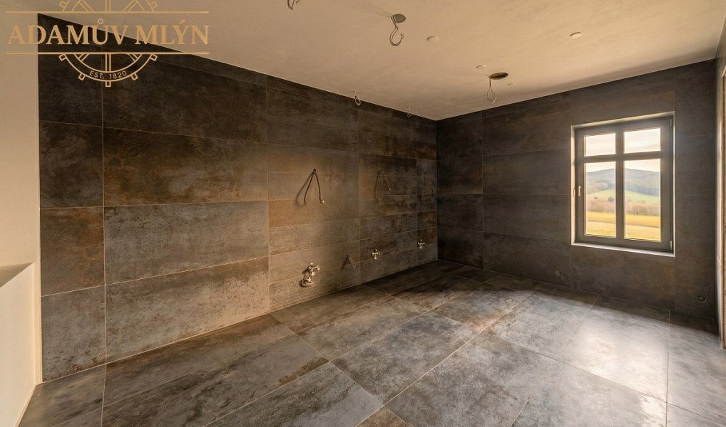 Prodej komerčního objektu (jiného typu) 670 m², Lichnov – náhled fotky 17